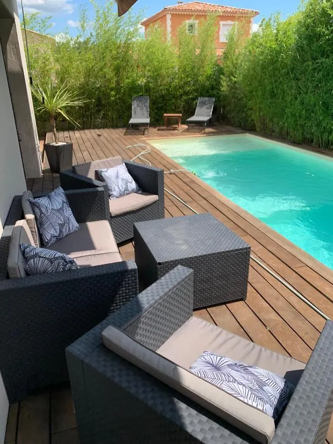 Villa Cosy Avec Piscine Pierrelatte
